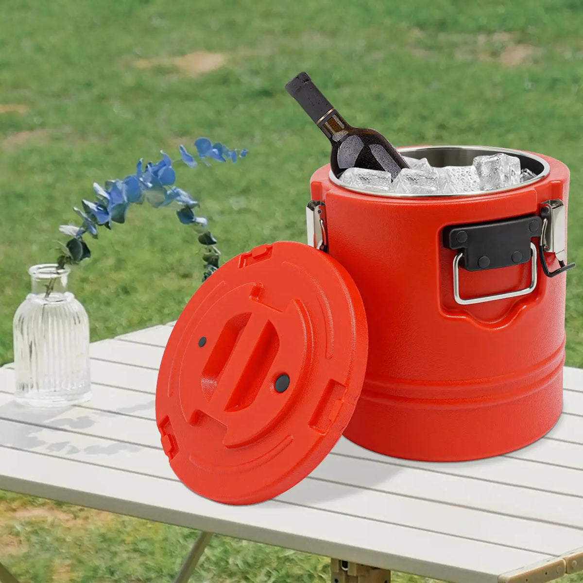 Portable Large Capacity Insulated Bucket, 4-6H(Hot)/6-8H(Cold) Insulated Soup Container, Commercial Insulated Bucket Red/Blue