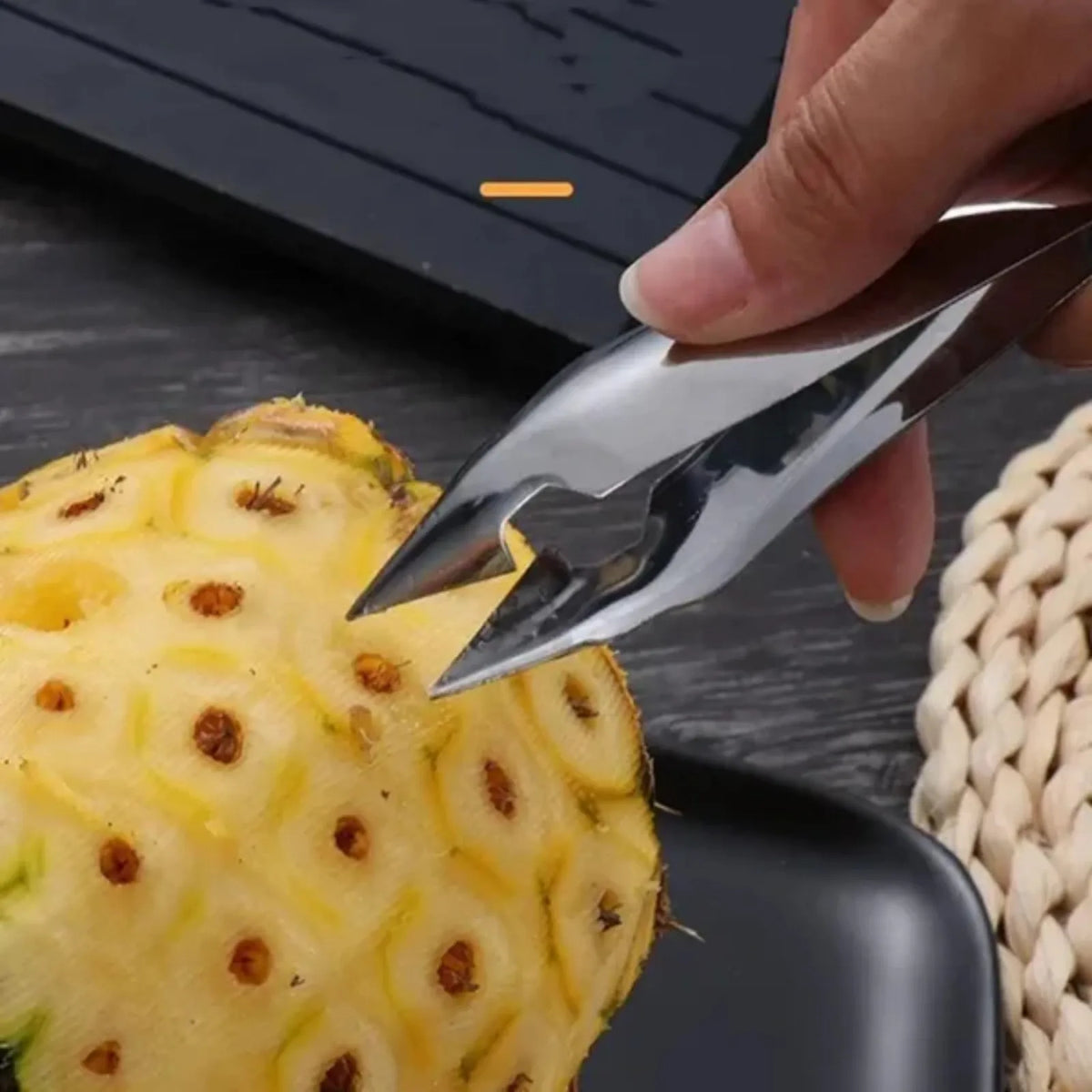 4 In 1 Pineapple Knife Fruit Slicer Sugar Cane Peeler