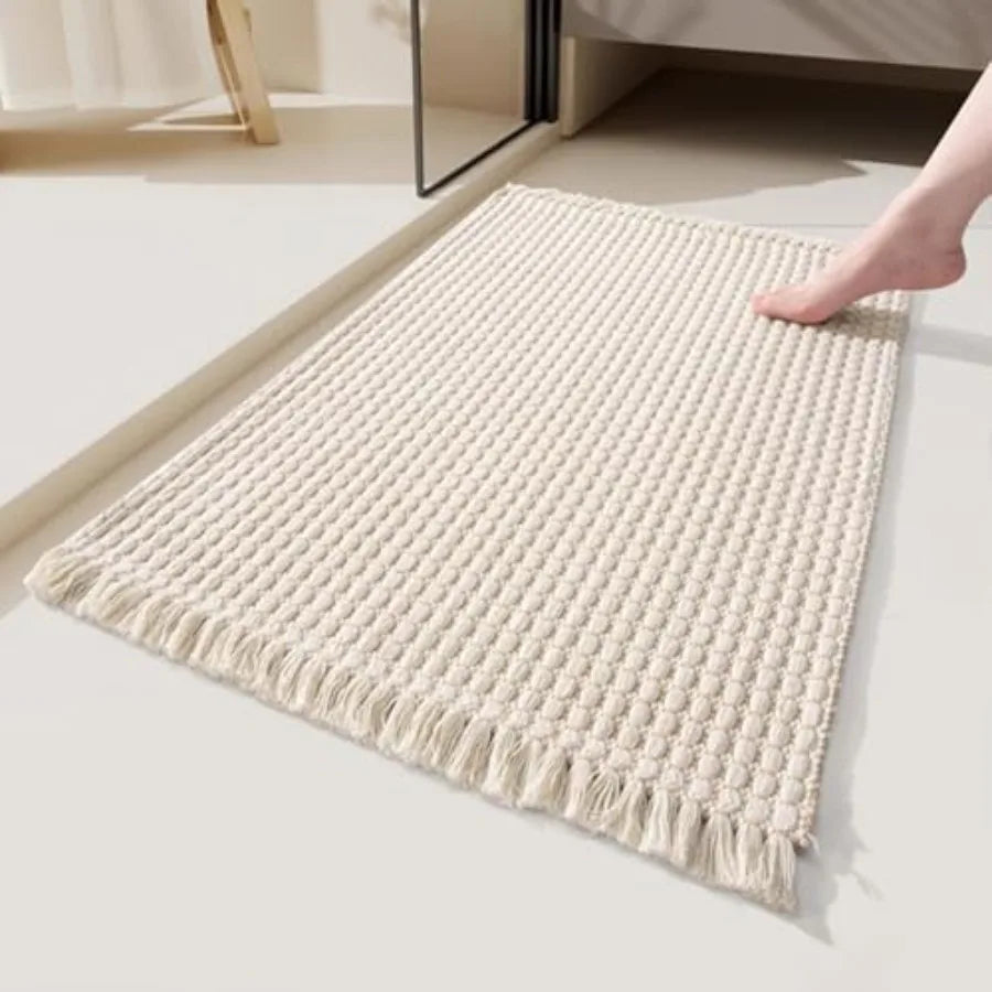 Bathroom Rugs with Tassels Soft Boho Rug Nonslip Bath Mat for Bathroom Mats Water Absorbent Solid Bath Shower Rug Washable Floo